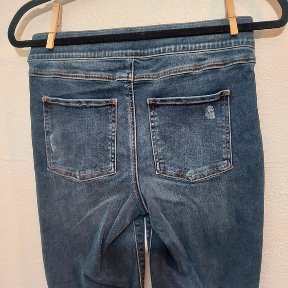 SPANX NWT Distressed Skinny Jeans Medium - Picture 5 of 14